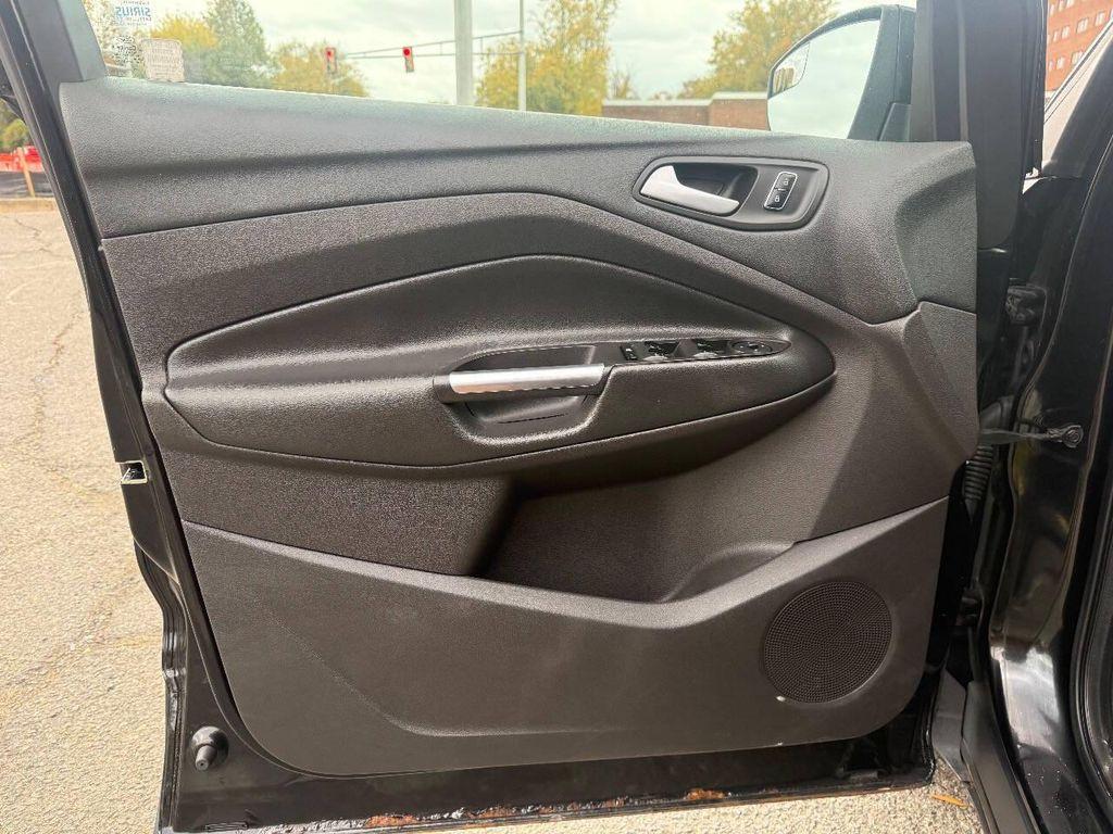 used 2015 Ford Escape car, priced at $4,995