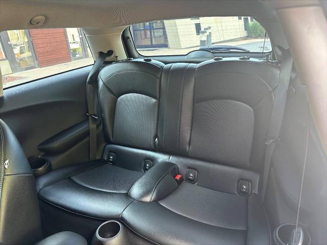 used 2015 MINI Hardtop car, priced at $5,495
