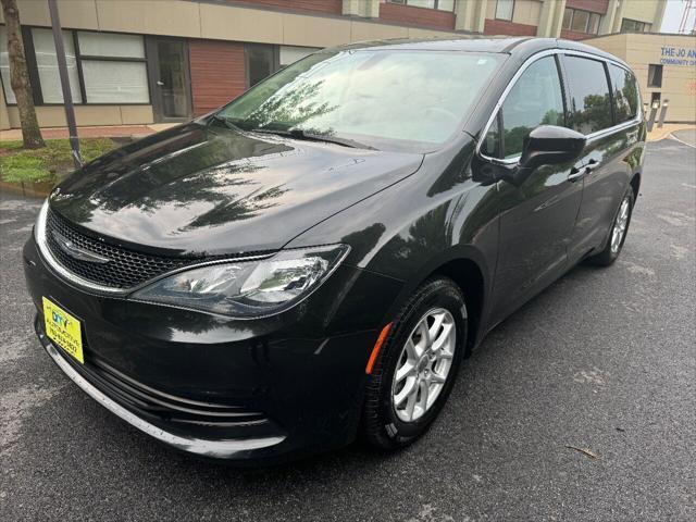 used 2017 Chrysler Pacifica car, priced at $11,995