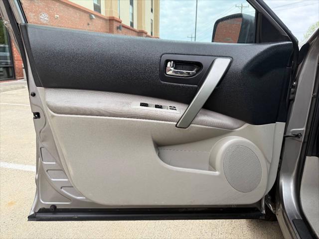 used 2014 Nissan Rogue Select car, priced at $6,495