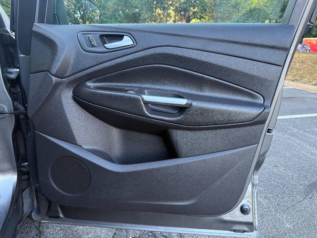 used 2013 Ford Escape car, priced at $5,495