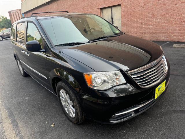 used 2014 Chrysler Town & Country car, priced at $5,995