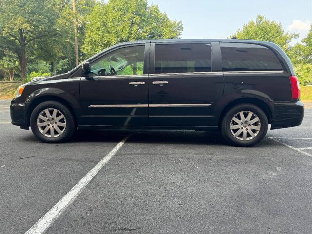 used 2014 Chrysler Town & Country car, priced at $5,995