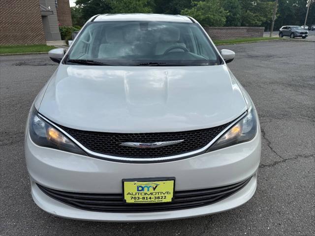 used 2017 Chrysler Pacifica car, priced at $14,995