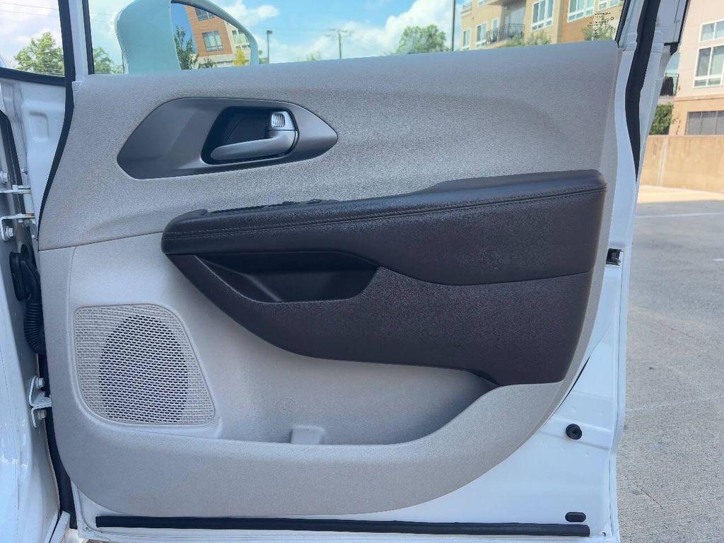 used 2017 Chrysler Pacifica car, priced at $8,495