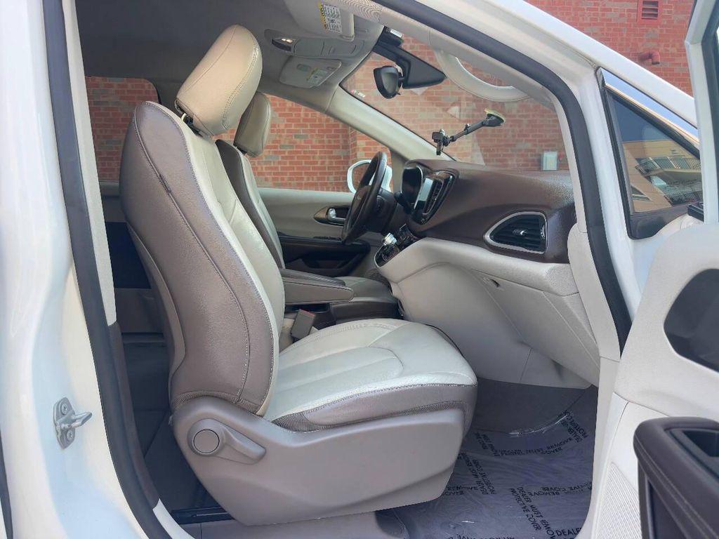 used 2017 Chrysler Pacifica car, priced at $8,495