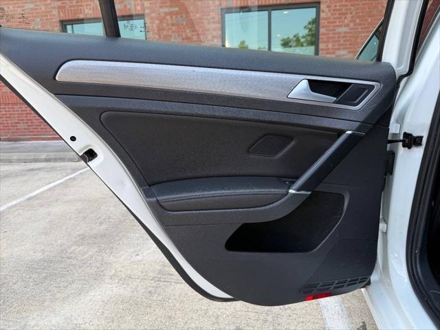 used 2015 Volkswagen Golf SportWagen car, priced at $7,995