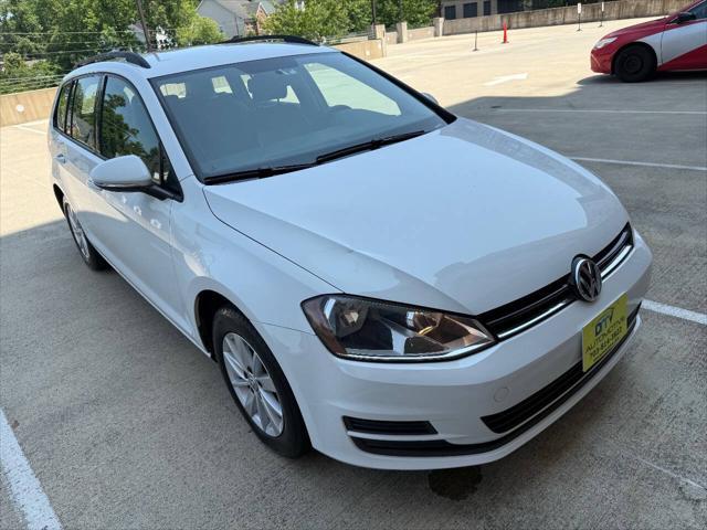used 2015 Volkswagen Golf SportWagen car, priced at $7,995