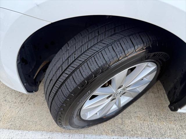 used 2015 Volkswagen Golf SportWagen car, priced at $7,995