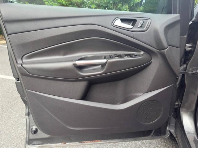 used 2015 Ford Escape car, priced at $7,495