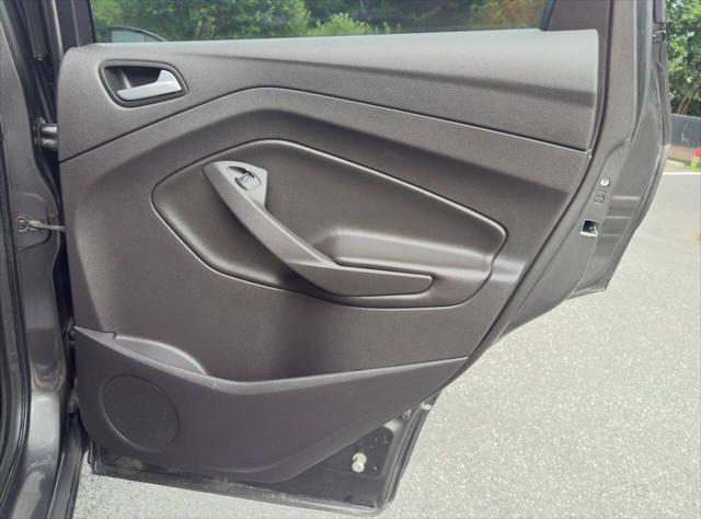 used 2015 Ford Escape car, priced at $7,495
