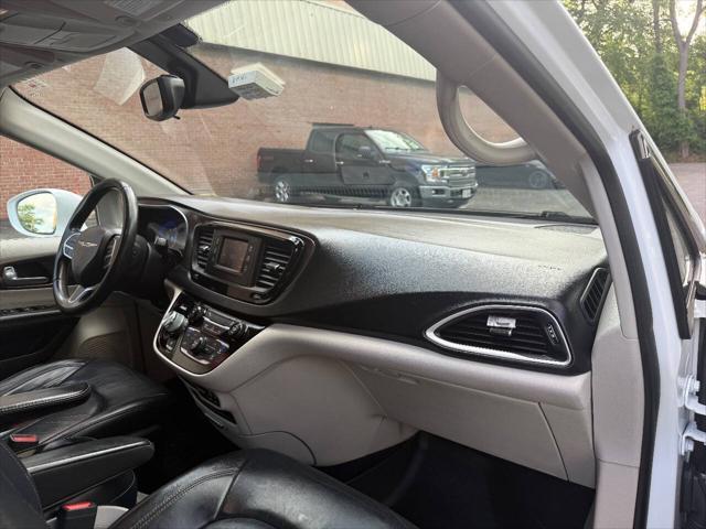 used 2017 Chrysler Pacifica car, priced at $15,995