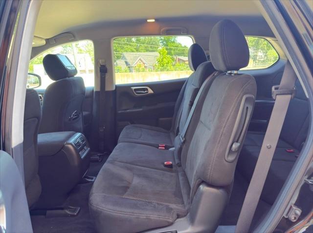 used 2014 Nissan Pathfinder car, priced at $8,495