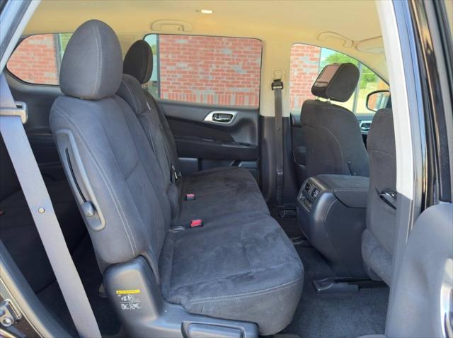 used 2014 Nissan Pathfinder car, priced at $8,495