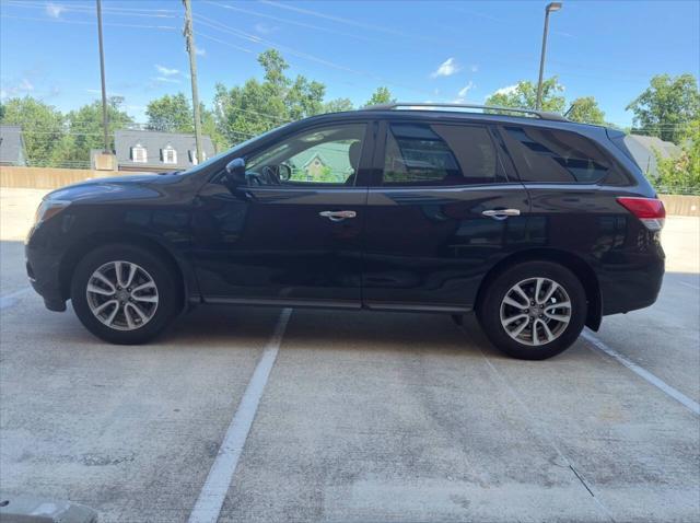 used 2014 Nissan Pathfinder car, priced at $8,495