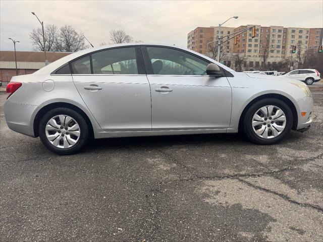 used 2012 Chevrolet Cruze car, priced at $5,495