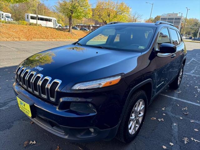 used 2014 Jeep Cherokee car, priced at $6,495