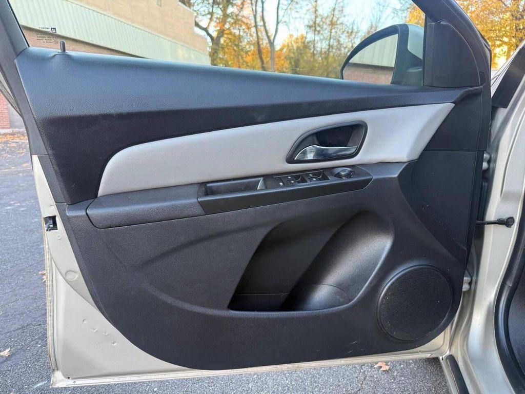 used 2013 Chevrolet Cruze car, priced at $5,495