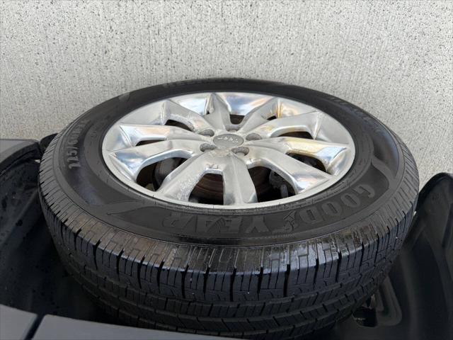 used 2017 Jeep Cherokee car, priced at $6,995