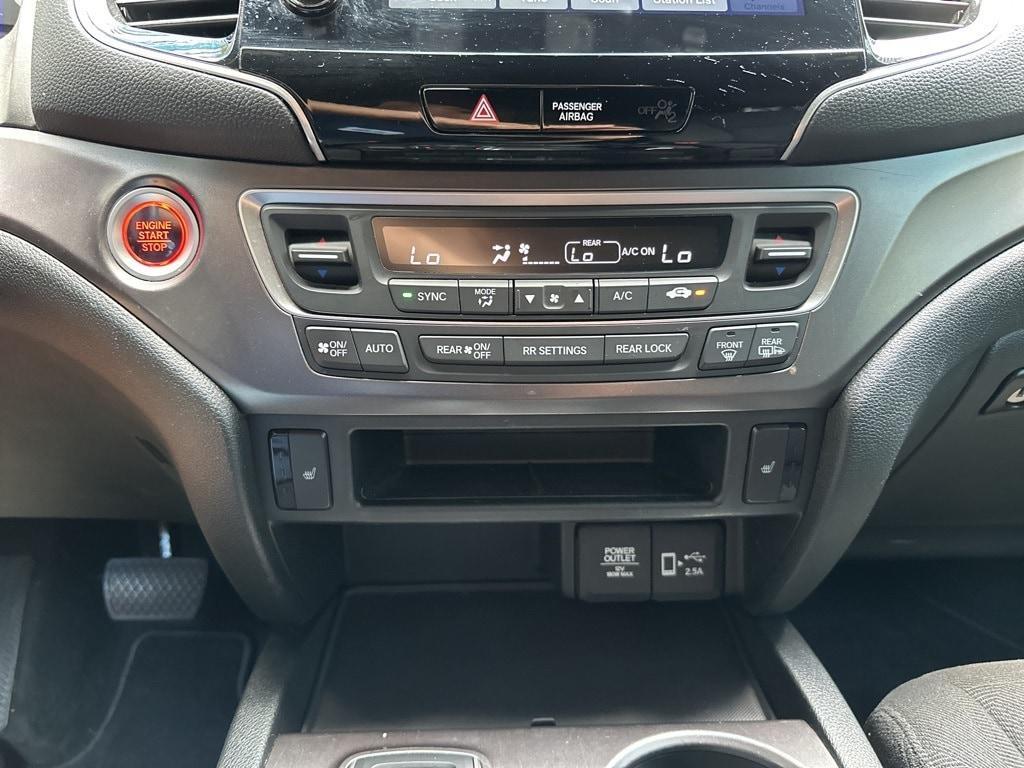 used 2022 Honda Pilot car, priced at $30,888