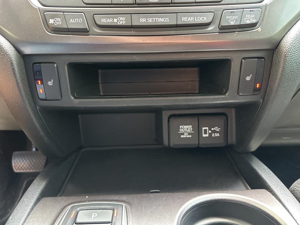 used 2022 Honda Pilot car, priced at $30,888