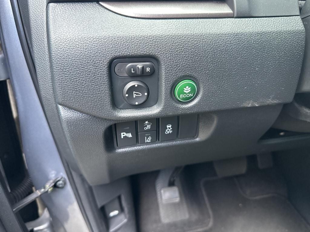 used 2022 Honda Passport car, priced at $33,888