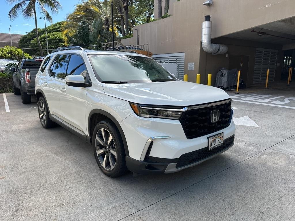 used 2023 Honda Pilot car, priced at $42,888