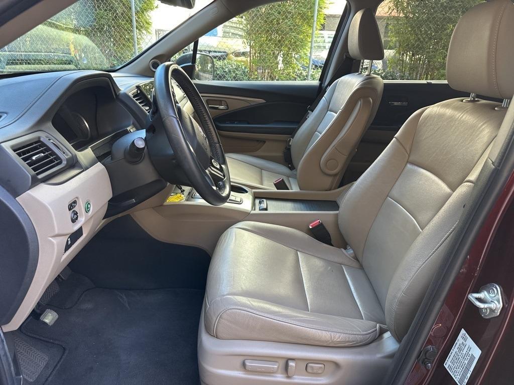 used 2021 Honda Pilot car, priced at $24,888