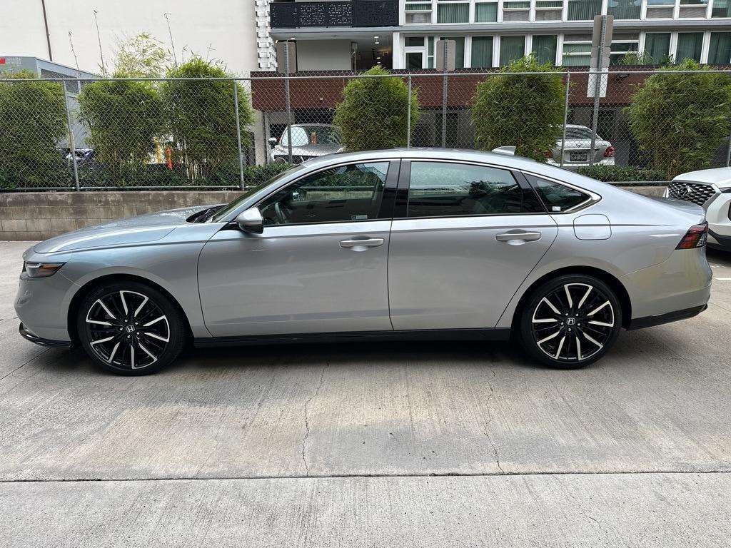 used 2023 Honda Accord Hybrid car, priced at $32,888