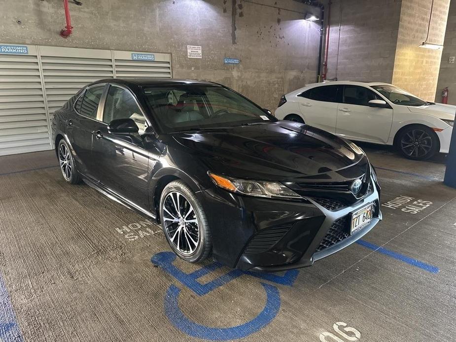 used 2020 Toyota Camry Hybrid car, priced at $27,888