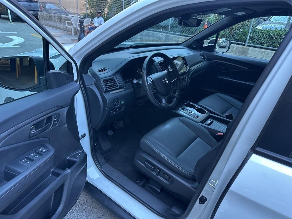 used 2022 Honda Passport car, priced at $32,888