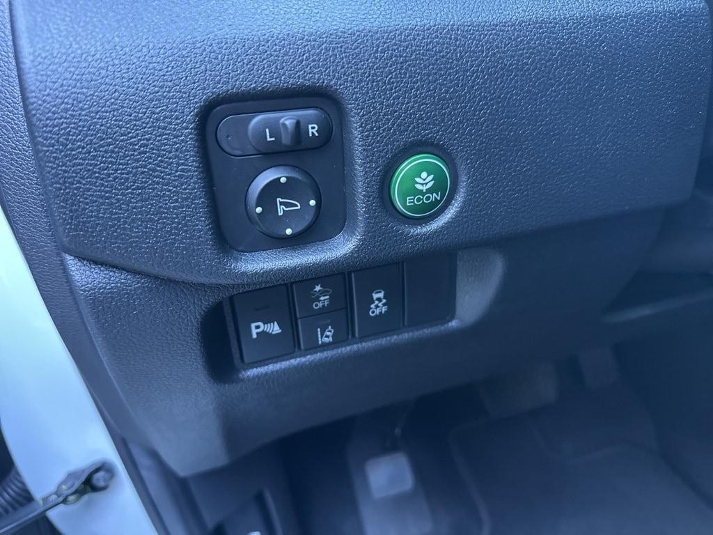 used 2022 Honda Passport car, priced at $32,888