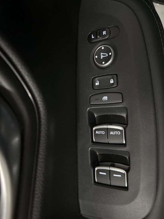 used 2023 Honda HR-V car, priced at $25,888