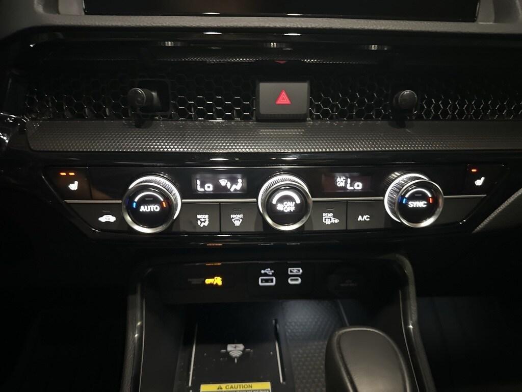 used 2025 Honda CR-V Hybrid car, priced at $38,888