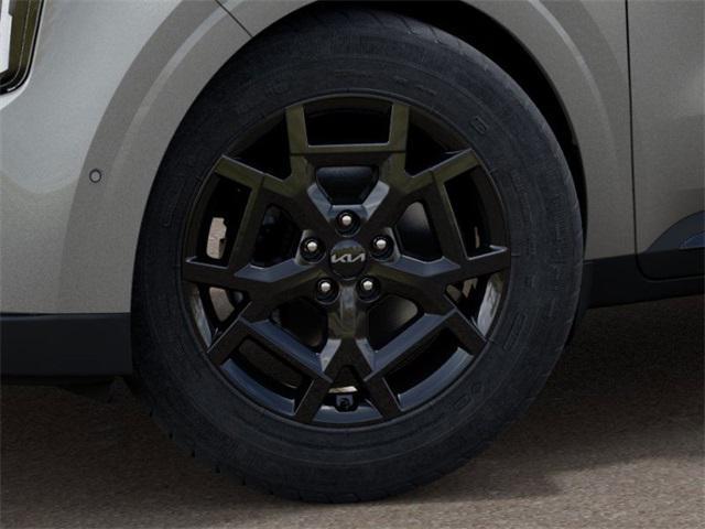 new 2025 Kia Carnival car, priced at $48,600