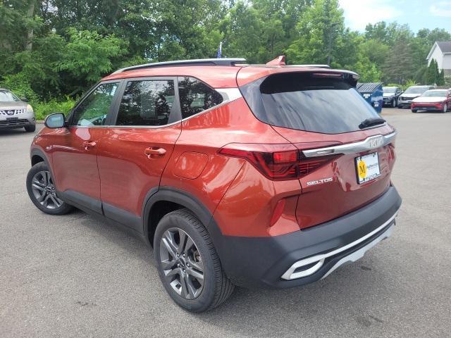 used 2023 Kia Seltos car, priced at $22,944