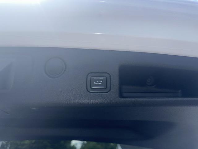 used 2022 Chevrolet Equinox car, priced at $25,987