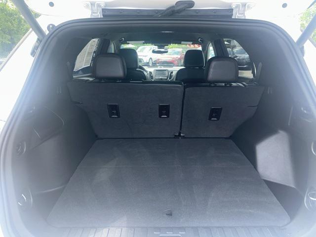 used 2022 Chevrolet Equinox car, priced at $25,987