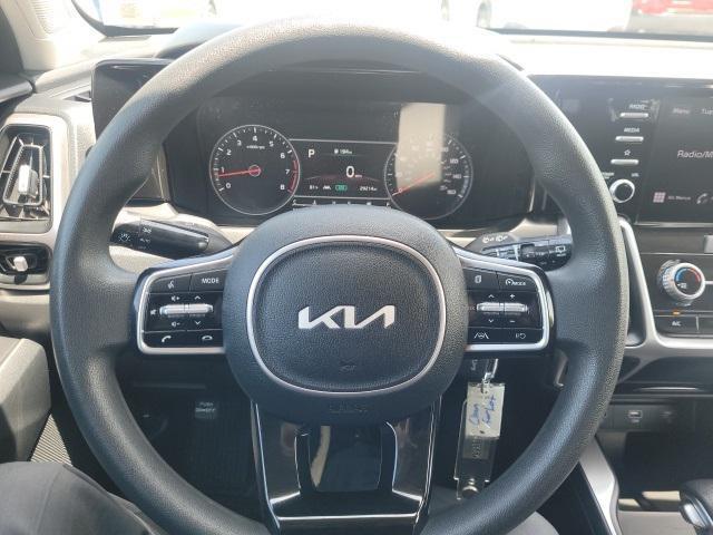 used 2022 Kia Sorento car, priced at $25,158