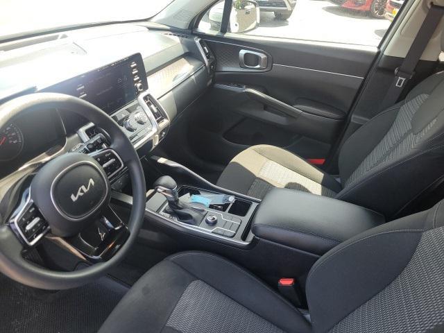 used 2022 Kia Sorento car, priced at $25,158