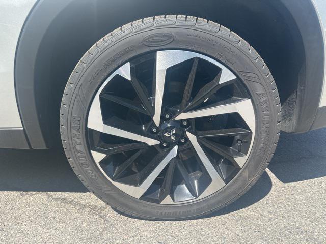 used 2023 Mitsubishi Outlander car, priced at $24,878