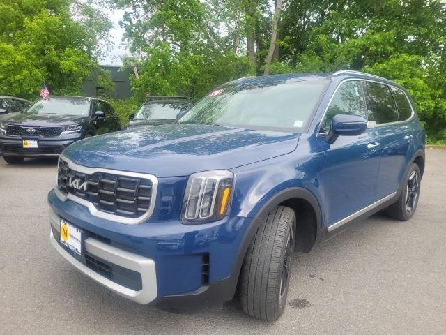 used 2024 Kia Telluride car, priced at $37,954