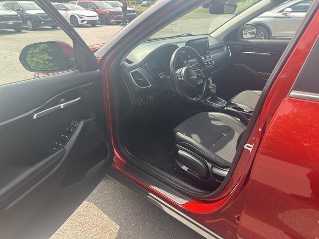 used 2023 Kia Seltos car, priced at $22,758