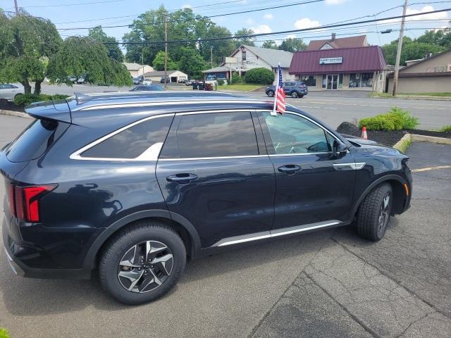 used 2021 Kia Sorento Hybrid car, priced at $24,588