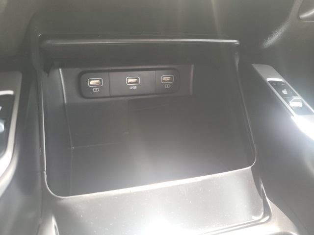 used 2021 Kia Sorento Hybrid car, priced at $24,588