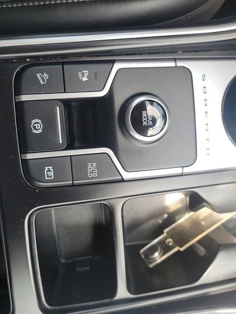 used 2021 Kia Sorento Hybrid car, priced at $24,588