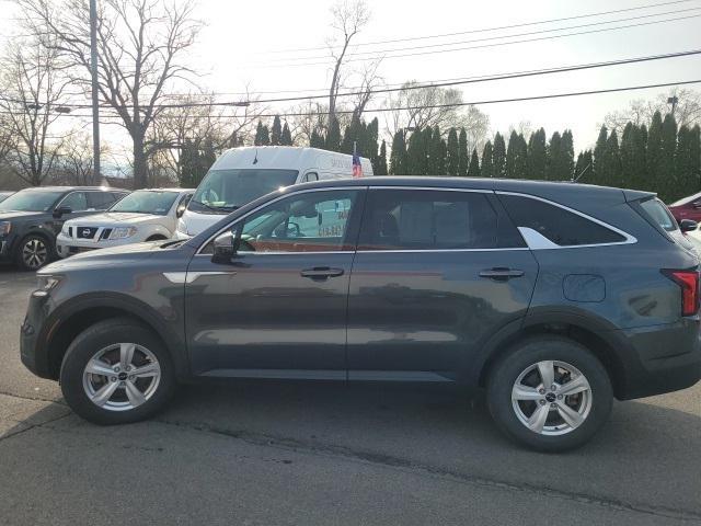 used 2022 Kia Sorento car, priced at $25,875