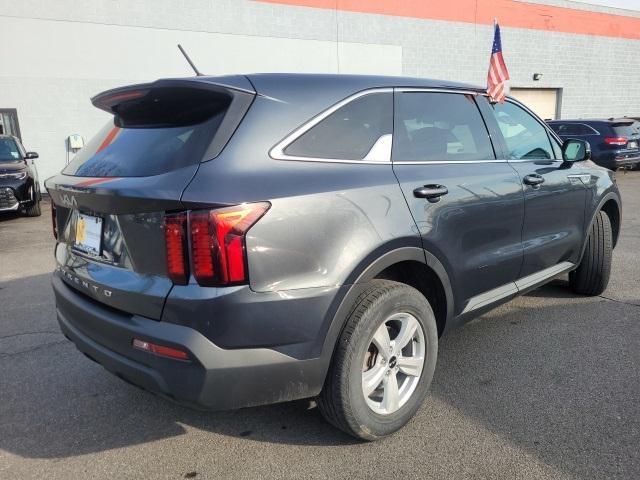 used 2022 Kia Sorento car, priced at $25,875