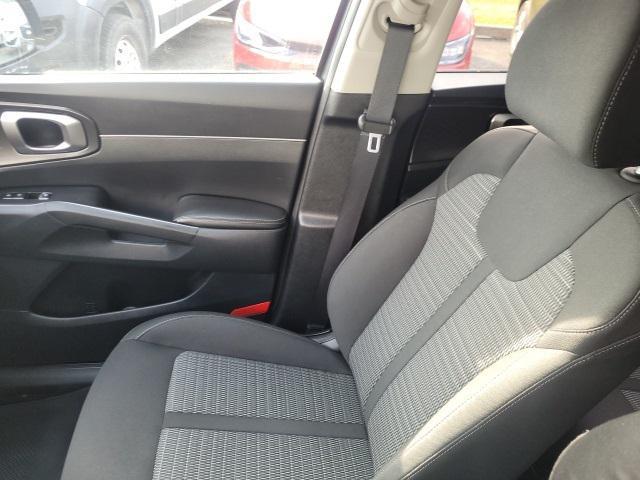 used 2022 Kia Sorento car, priced at $25,875