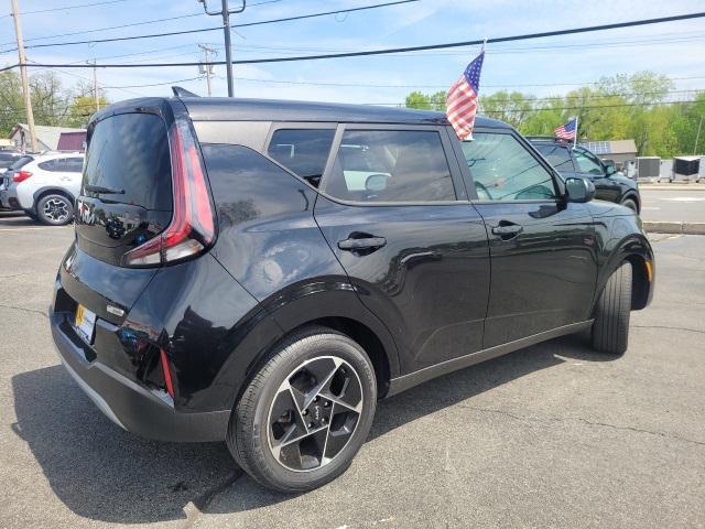 used 2023 Kia Soul car, priced at $21,658